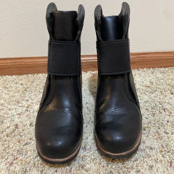 Sorel Size 7 Fiona Wedge Lux Leather Ankle Boots Black Pull On - Picture 3 of 16